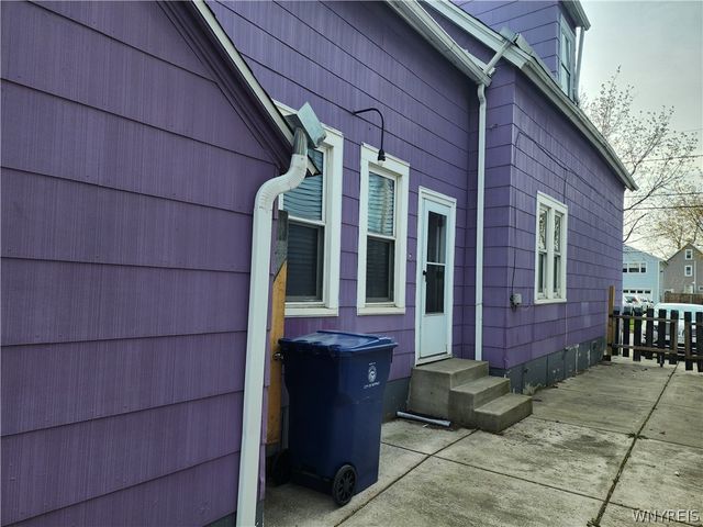 111 Bushnell Street, Buffalo, NY 14206