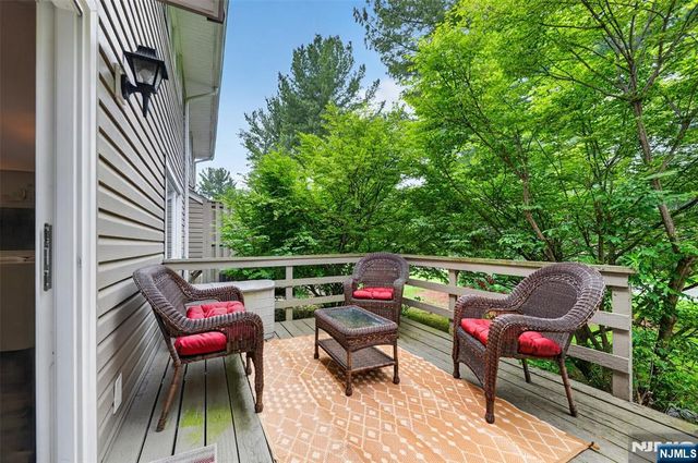 51 Sunset Court 51, Mahwah, NJ 07430
