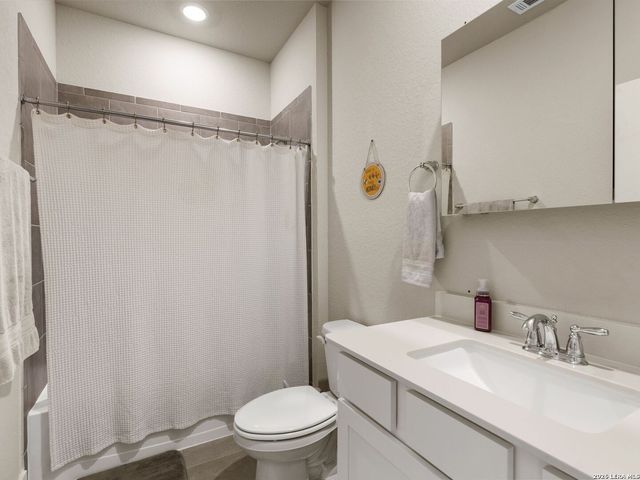 16911 Eaton Terrace, San Antonio, TX 78247