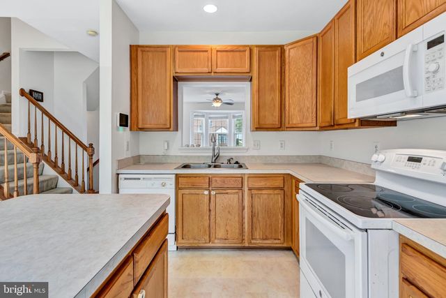 10030 TALLAHASSEE PL, Waldorf, MD 20603