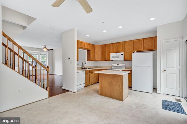 10030 TALLAHASSEE PL, Waldorf, MD 20603