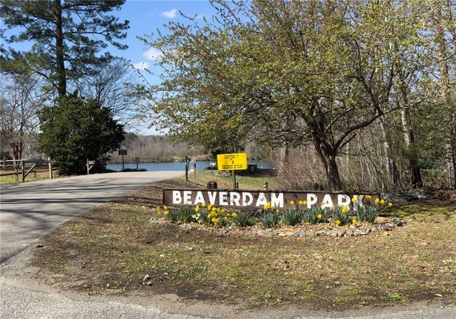 8174 Brook CT, Gloucester, VA 23061