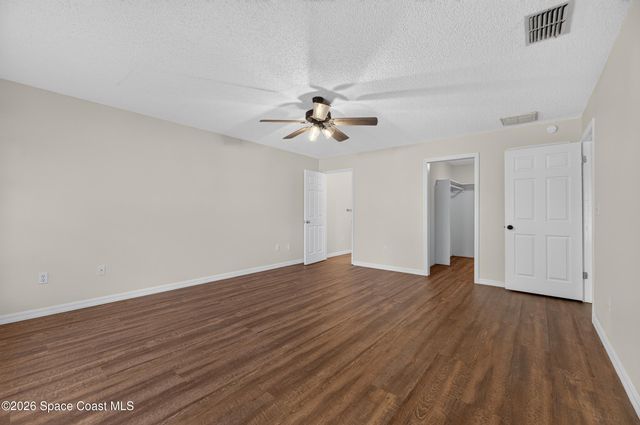 615 Thompson Road, Lithia, FL 33547