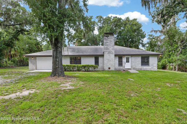 615 Thompson Road, Lithia, FL 33547