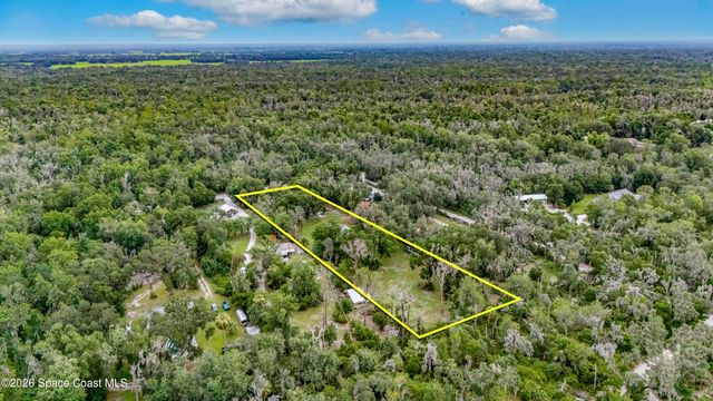 615 Thompson Road, Lithia, FL 33547