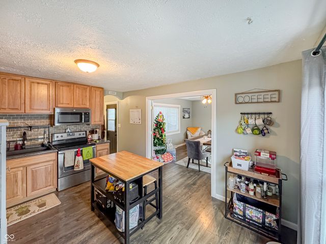 118 Brentwood Lane, Whiteland, IN 46184