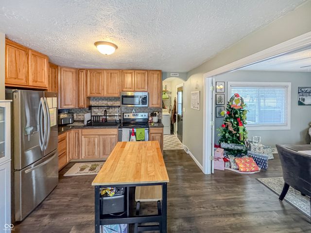 118 Brentwood Lane, Whiteland, IN 46184