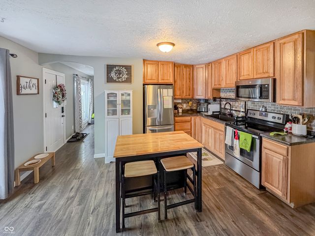 118 Brentwood Lane, Whiteland, IN 46184