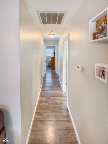 118 Brentwood Lane, Whiteland, IN 46184