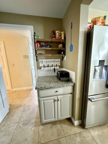 106 Victoria Way, Central Point, OR 97502