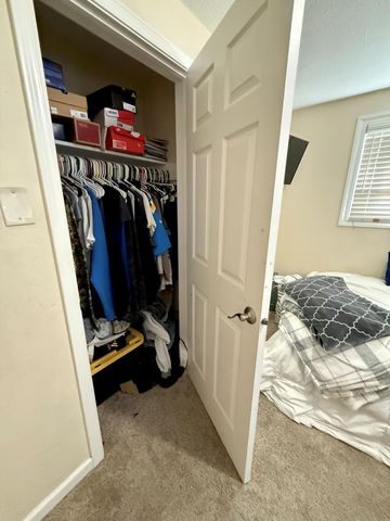 106 Victoria Way, Central Point, OR 97502