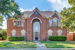 2221 Country Club Drive, Plano, TX 75074