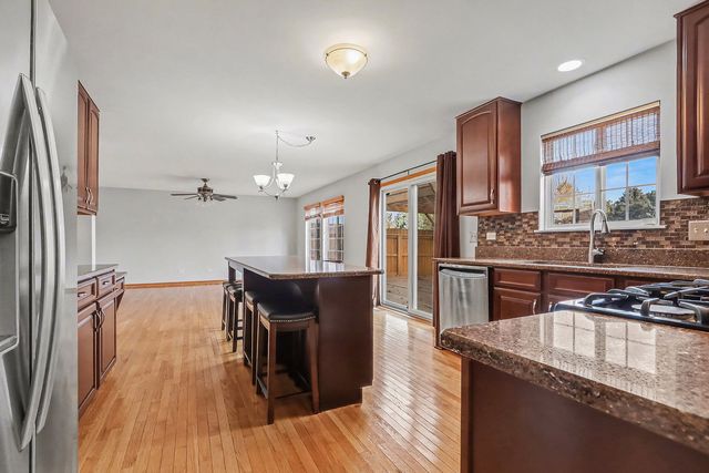 1576 Marigold Lane, Minooka, IL 60447