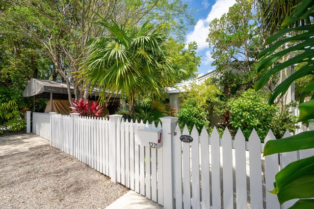 1231 Washington Street, Key West, FL 33040