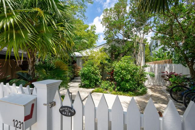 1231 Washington Street, Key West, FL 33040