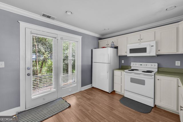490 Barnett Shoals Road APT 205, Athens, GA 30605