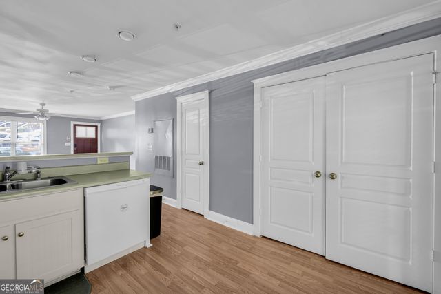 490 Barnett Shoals Road APT 205, Athens, GA 30605