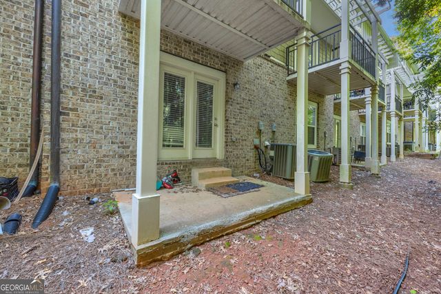 490 Barnett Shoals Road APT 205, Athens, GA 30605