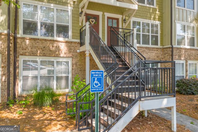 490 Barnett Shoals Road APT 205, Athens, GA 30605