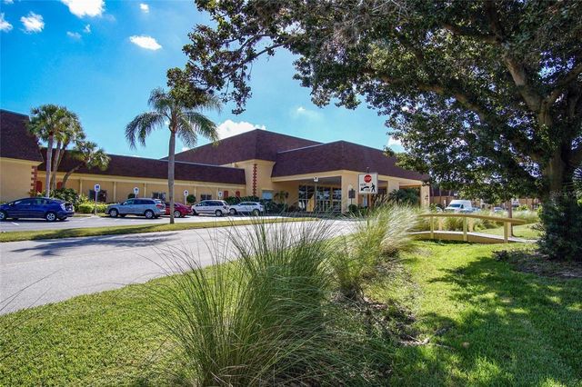 2245 GREENWICH DRIVE 0, Sun City Center, FL 33573