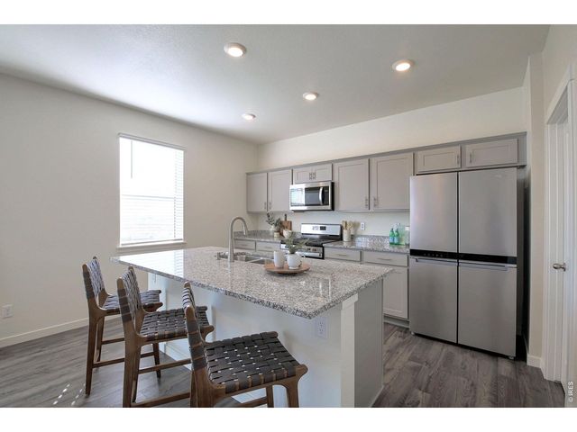 463 Thrush Pl, Johnstown, CO 80534