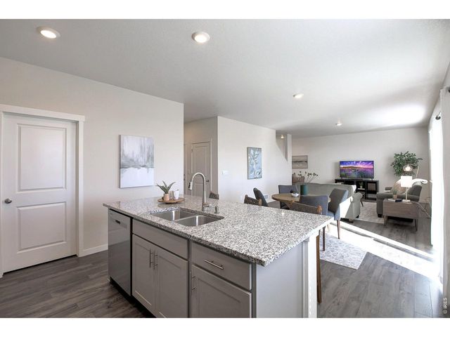 463 Thrush Pl, Johnstown, CO 80534
