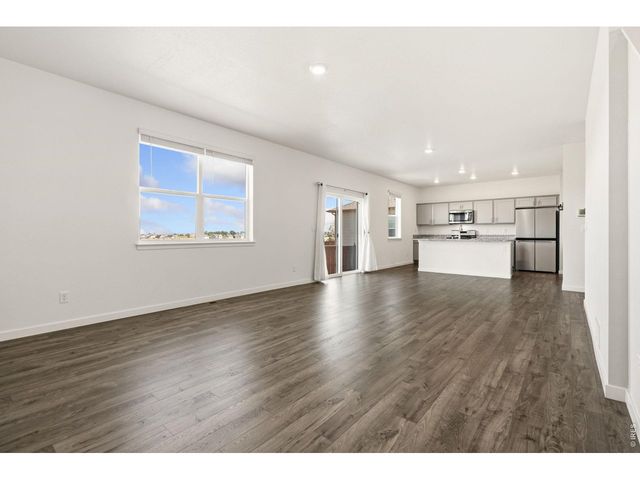 463 Thrush Pl, Johnstown, CO 80534