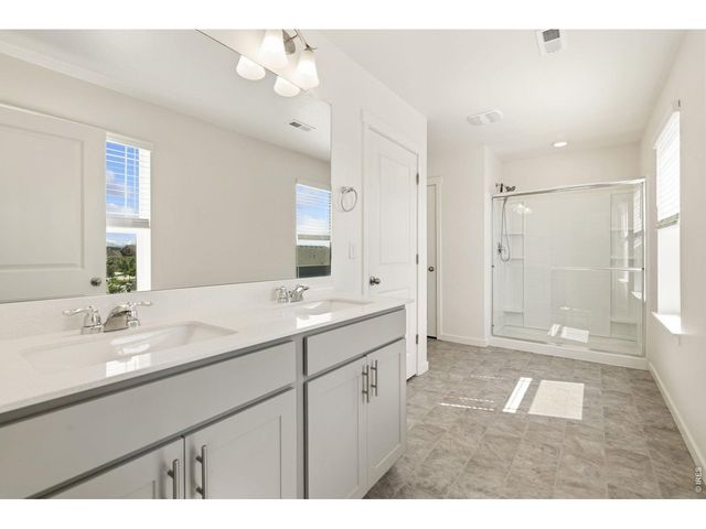463 Thrush Pl, Johnstown, CO 80534