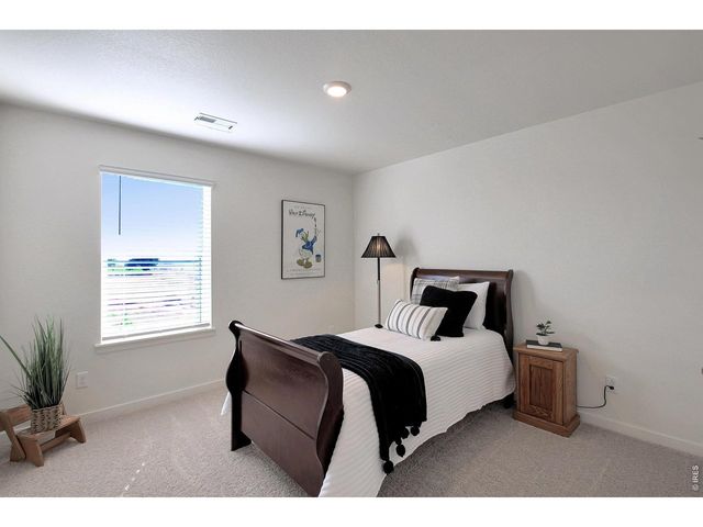 463 Thrush Pl, Johnstown, CO 80534
