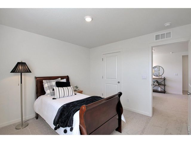 463 Thrush Pl, Johnstown, CO 80534
