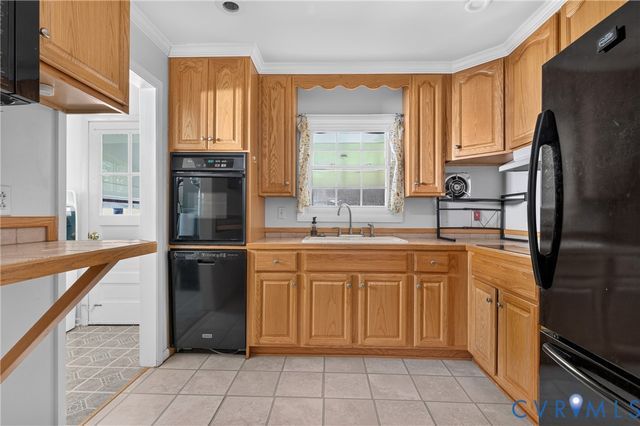 9200 Philmont Dr, Henrico, VA 23294