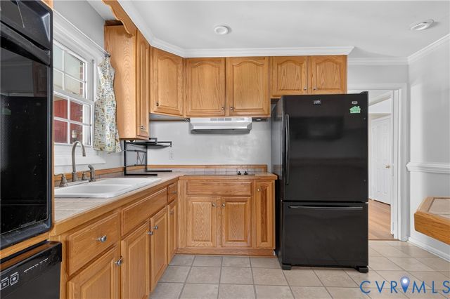 9200 Philmont Dr, Henrico, VA 23294