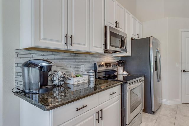 2226 CHARLESTON PARK DRIVE, North Port, FL 34287