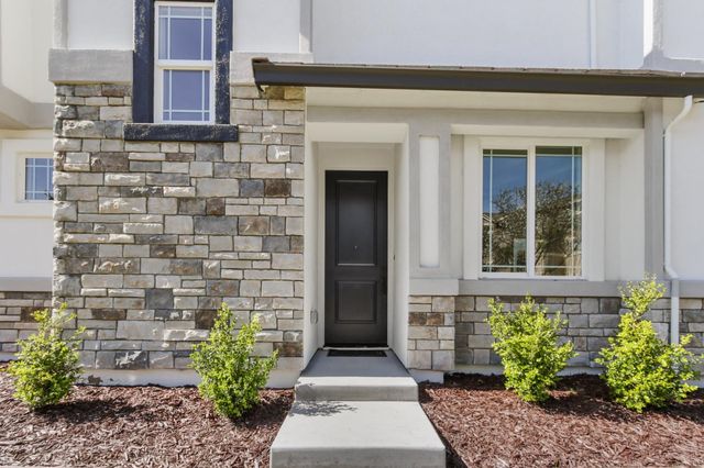 461 Caravaggio Cir, Sacramento, CA 95835