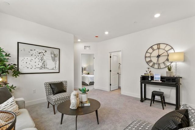 461 Caravaggio Cir, Sacramento, CA 95835