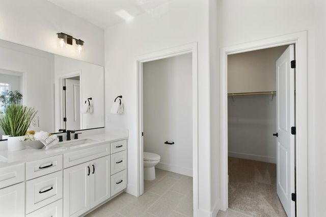 461 Caravaggio Cir, Sacramento, CA 95835