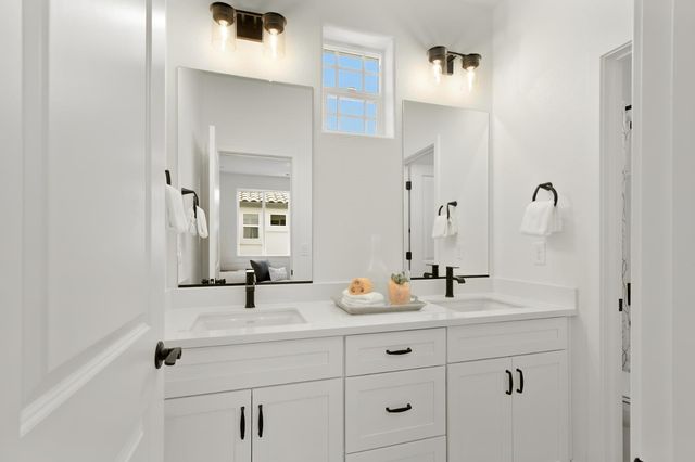 461 Caravaggio Cir, Sacramento, CA 95835