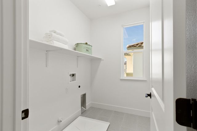 461 Caravaggio Cir, Sacramento, CA 95835