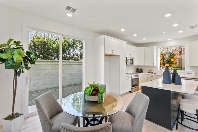 461 Caravaggio Cir, Sacramento, CA 95835