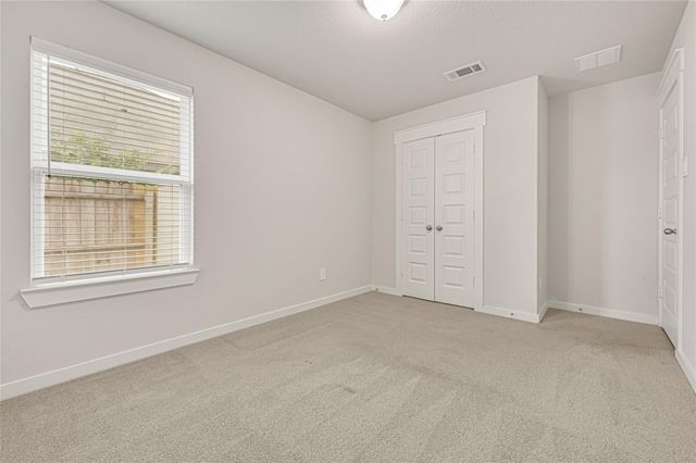 30280 Kingston Heath Drive, Cleveland, TX 77327