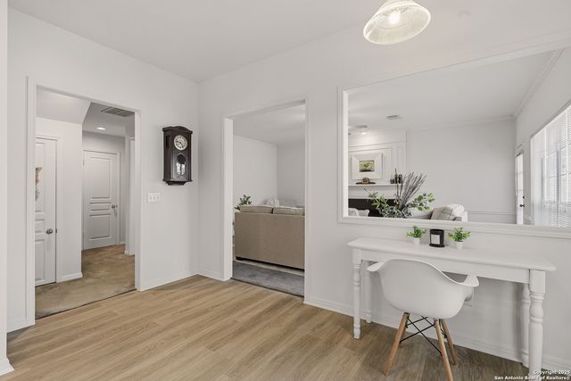 9518 Antoine Forest, San Antonio, TX 78254