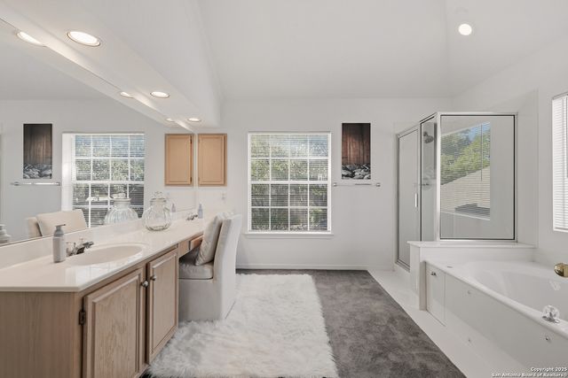 9518 Antoine Forest, San Antonio, TX 78254