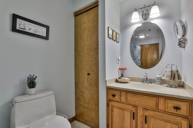 6 Dogwood Court, Atkinson, NH 03811