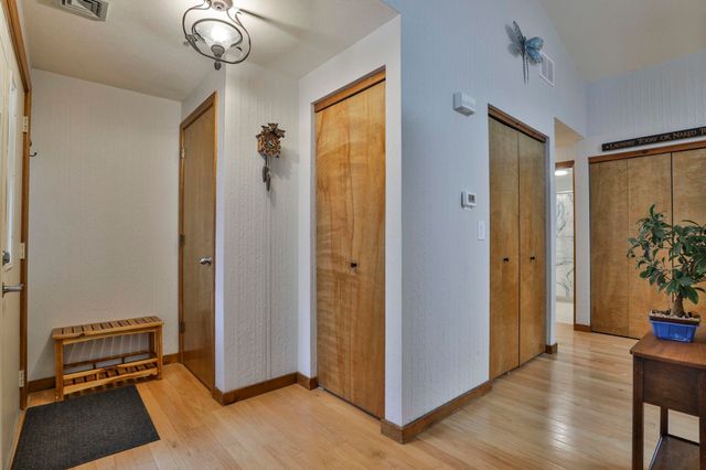 6 Dogwood Court, Atkinson, NH 03811