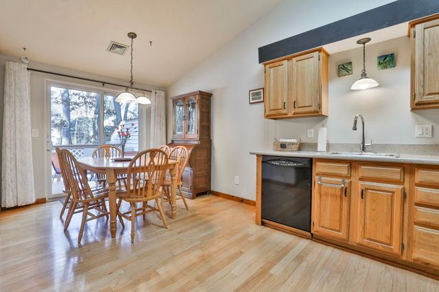 6 Dogwood Court, Atkinson, NH 03811