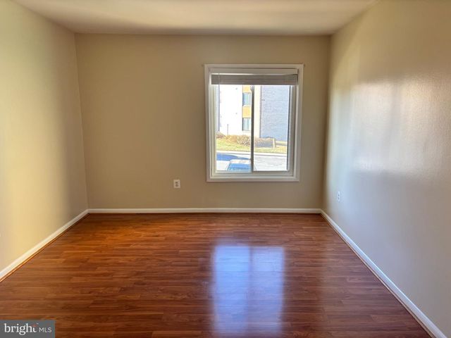 6966 HANOVER PKWY, Greenbelt, MD 20770