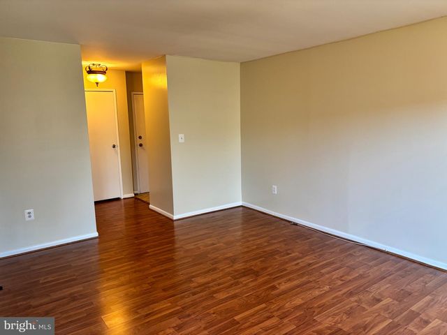 6966 HANOVER PKWY, Greenbelt, MD 20770