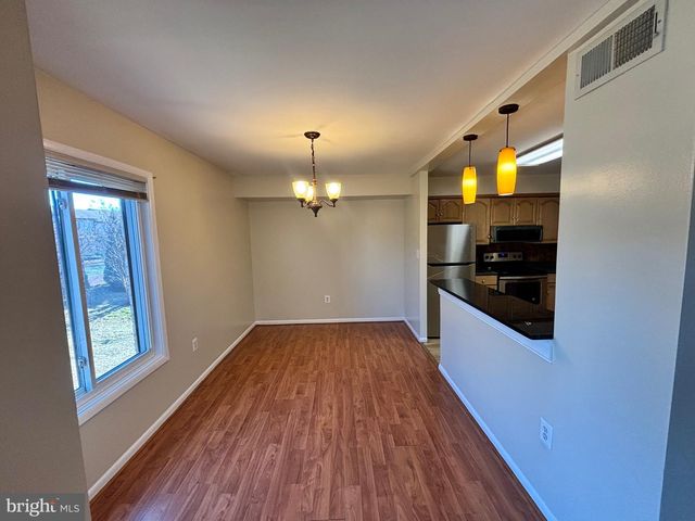 6966 HANOVER PKWY, Greenbelt, MD 20770