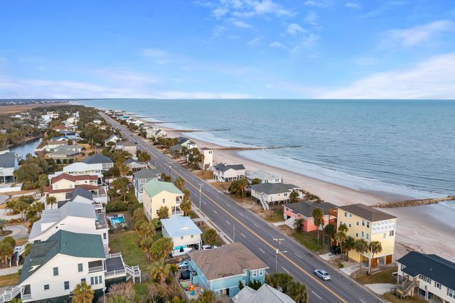 309 Palmetto Boulevard, Edisto Island, SC 29438