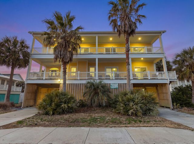 309 Palmetto Boulevard, Edisto Island, SC 29438